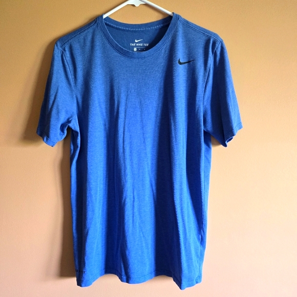 Nike Dri-Fit Athletic Cut Tee, M - Picture 1 of 4